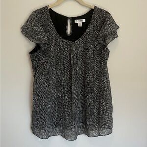 Motherhood Black and White Patterned Blouse